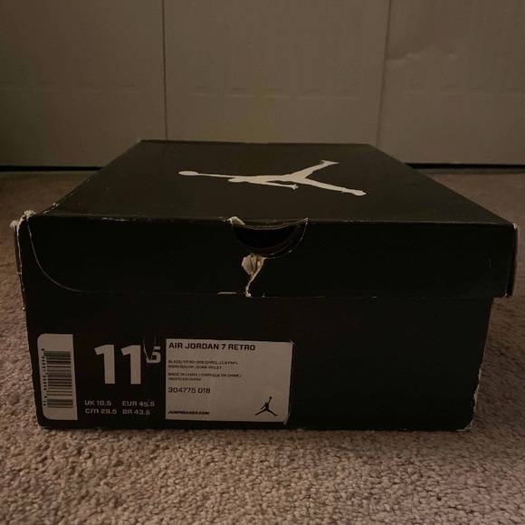 Air Jordan Retro 7 ‘Raptor’ 2012 - Picture 5 of 6